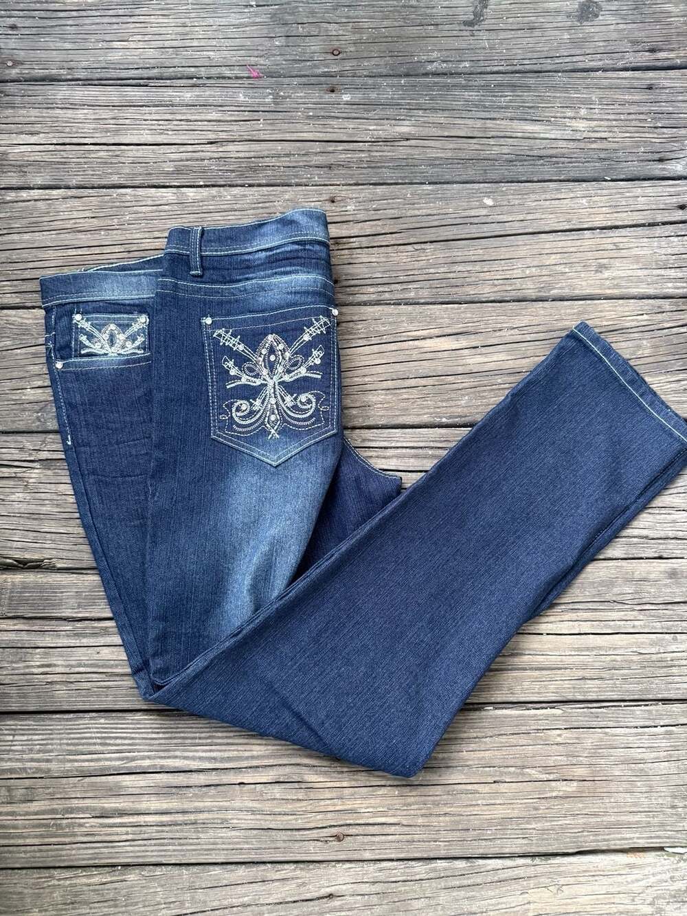 No Fuze Jeans Size 20 Dark Wash Rhinestone Embroidered Pockets Bootcut